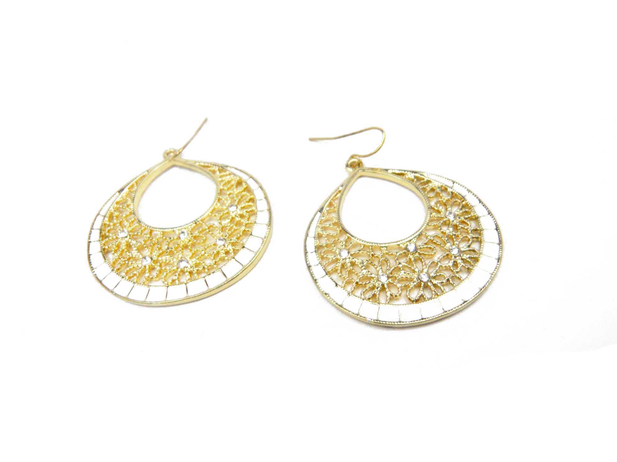 Fashion gold earring