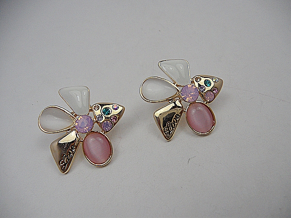 fashion beautiful earring butterfly stud