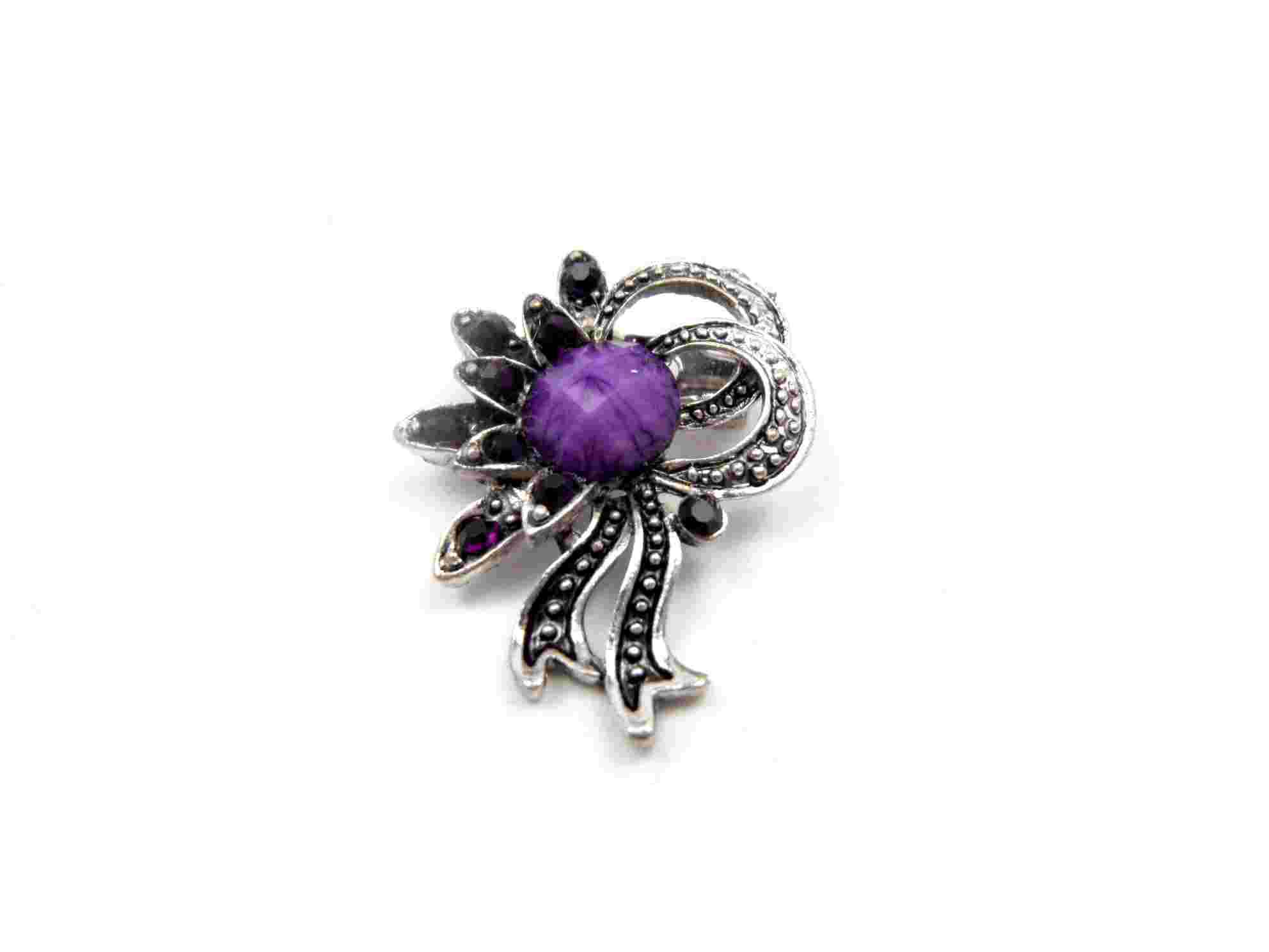 Fashionable flower brooch, made of zinc alloy, glass and plastic, available in various designs 
